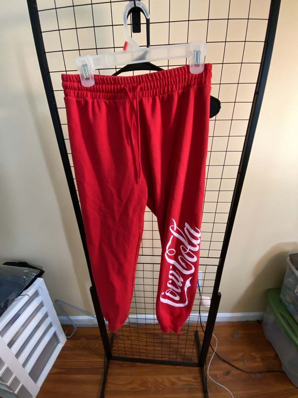 Coca-Cola Red Graphic Logo Jogger Sweatpants Size M